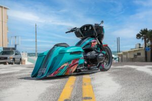 P90497568_lowRes_bmw-motorrad-present