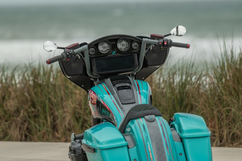 P90497568_lowRes_bmw-motorrad-present