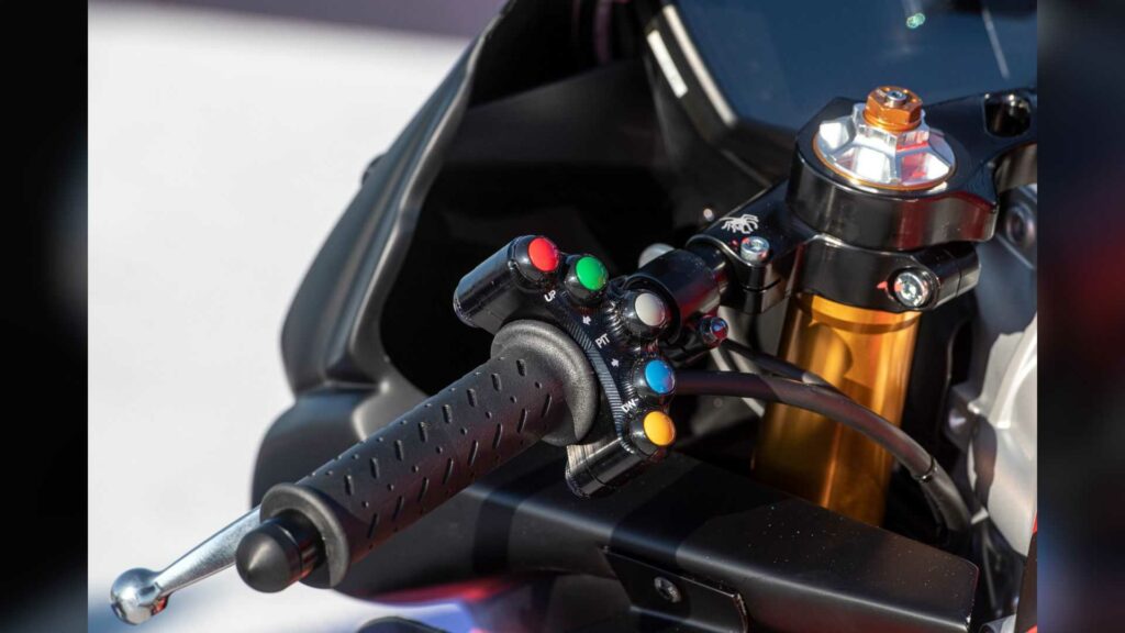 aprilia-rs-660-trofeo-limited-edition-1