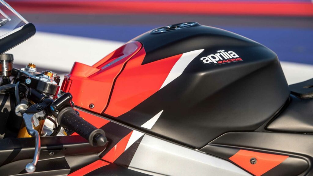 aprilia-rs-660-trofeo-limited-edition-1