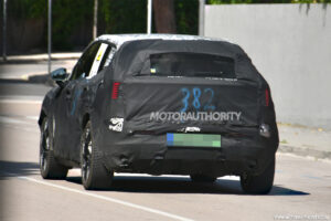2025-volvo-ex30-spy-shots