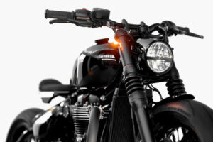 Custom-ClassicBike-Raisch-x-Vagabund-Moto-RxV-Triumph-Bobber-cover