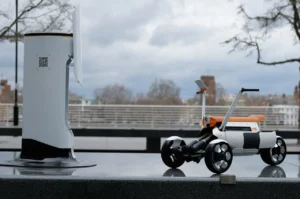 MG-X trike concept-Benjamin-Miller