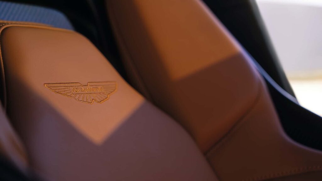 aston-martin-db12 (1)