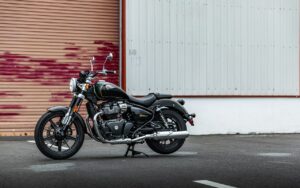 royal enfield super meteor 650