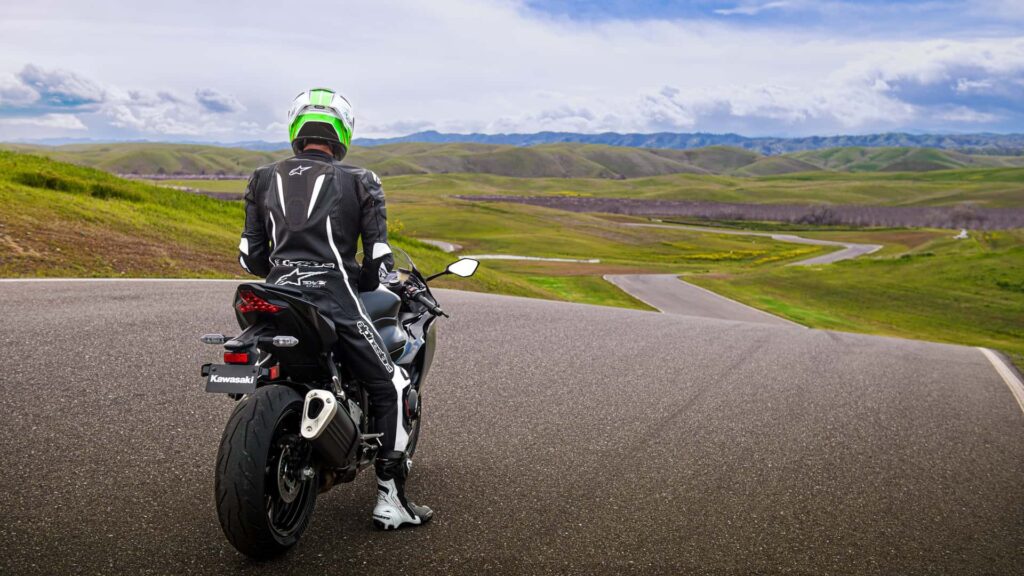 2024-kawasaki-ninja-zx-6r-9