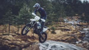 husqvarna-updates-2024-enduro-range-2