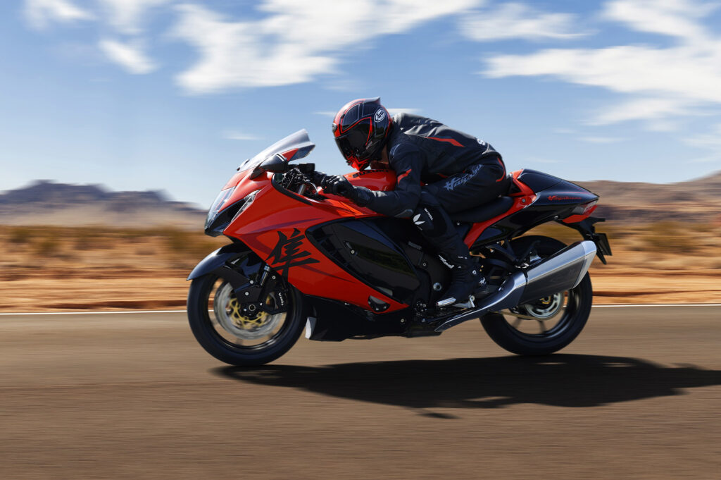 Hayabusa_action01_JP