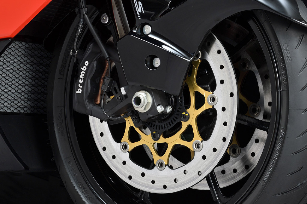 Hayabusa_action01_JP