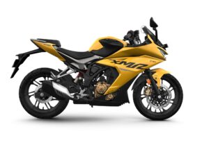 Hero Karizma XMR Yellow