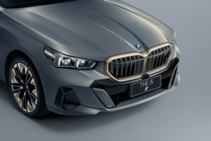 P90517462_lowRes_the-new-bmw-i5-exclu