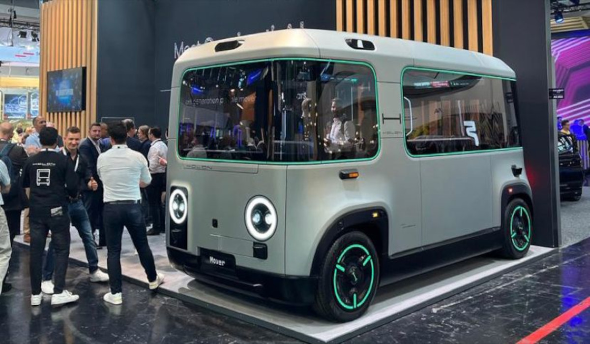 The HOLON Mover: A New Autonomous Shuttle for Sustainable Mobility Holon-Mover-EV-1