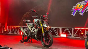 tvs-apache-rtr-310-1
