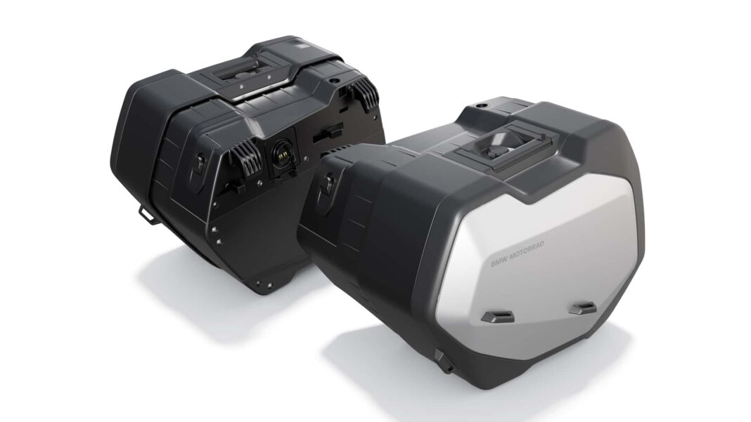 Electrified-2024-bmw-r-1300-gs-vario-luggage-3