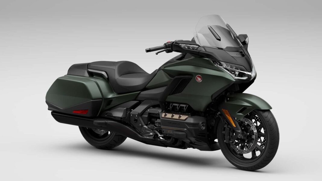 2024 Honda Gold Wing-1