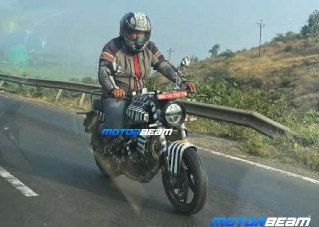 New-2024-Husqvarna-Vitpilen-250-spied-in-India-Cover