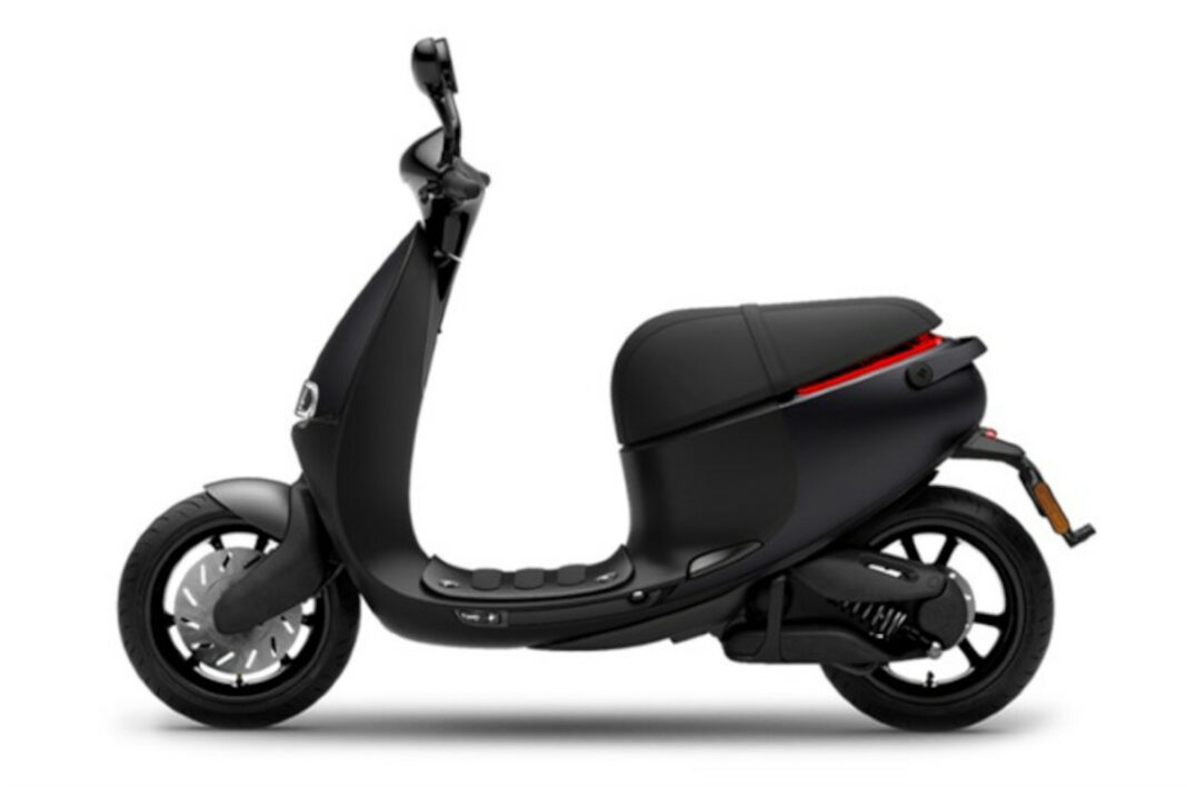 2023-A-Landmark-Year-in-the-Indian-Two-Wheeler-Industry-The-Rise-of-EVs-Cov