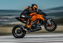 New 1390 Super Duke R Evo: Elevating KTM’s High-Power Motorcycle Line-Up New-1390-Super-Duke-R-Evo-Elevating-KTM-High-Power-Motorcycle-Line-Up-3