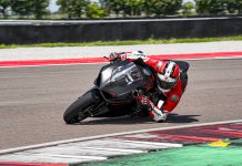 Ducati Panigale V2: A New Black Color Option for 2024 Ducati-Panigale-V2-MY24-overview-gallery-1920x1080-01-1.jpg