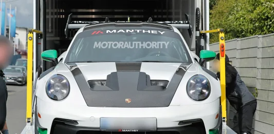 Manthey-Racing's New Upgrades for the Porsche 911 GT3 RS-2.webp