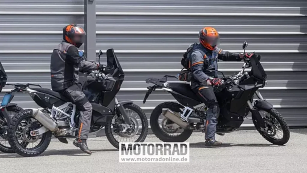 New-KTM-990-Adventure-Rally-1.webp