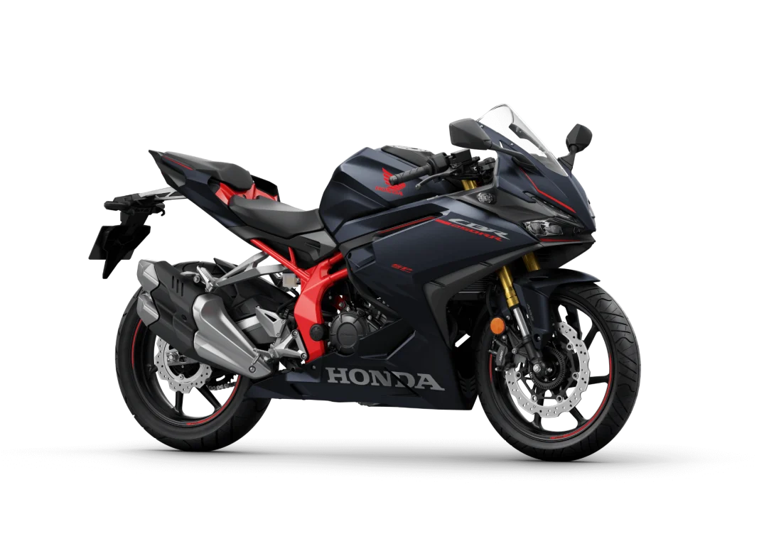 The-New-2024-Honda-CBR250RR.webp