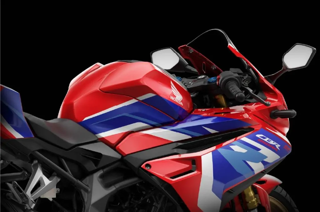 The-New-2024-Honda-CBR250RR.webp