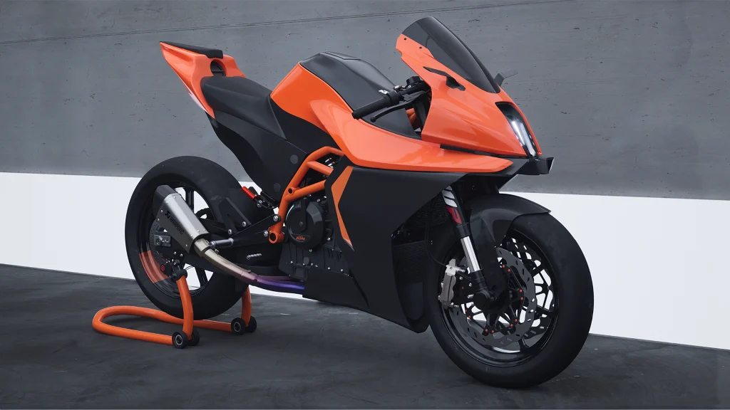 The-New-KTM-RC8R-Revival-Bringing-an-Icon-Back-to-Life-scaled.webp