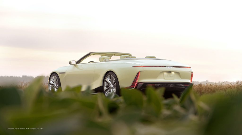 8 / 8 – A First Look at the Cadillac New Sollei Concept-7.jpg