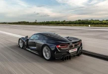 Analyzing the Data: What Caused the New Venom F5 Crash? Analyzing-the-Data-What-Caused-the-New-Venom-F5-Crash.webp