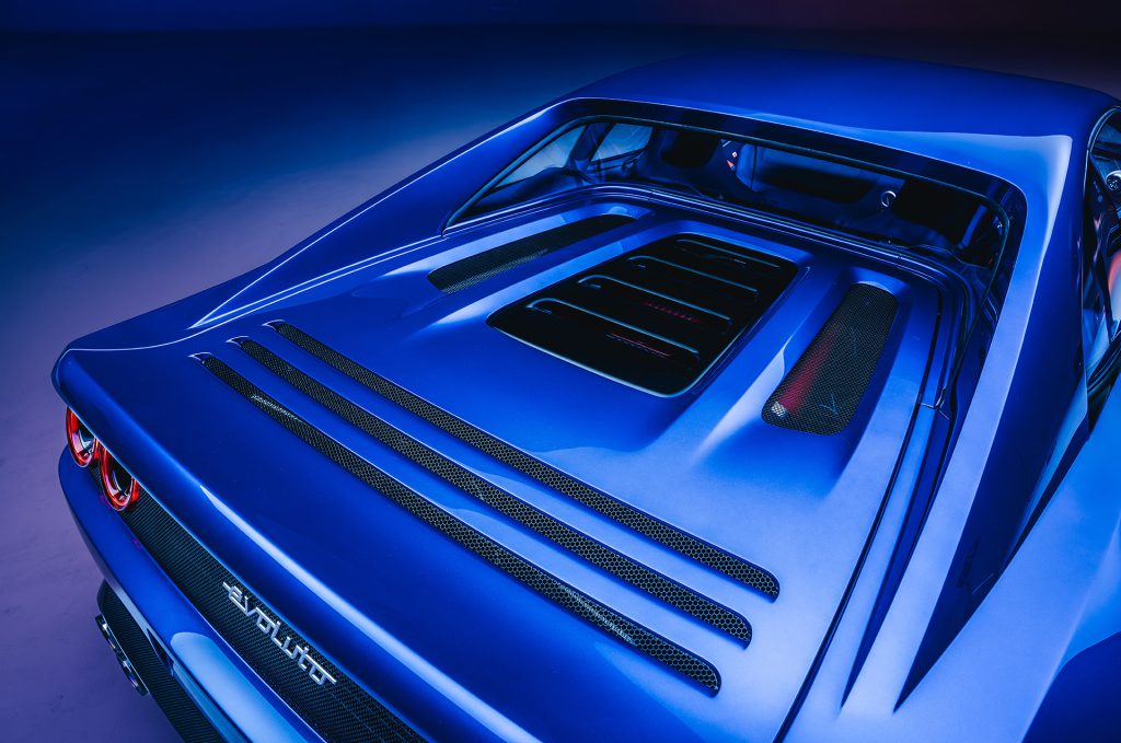 Evoluto-_Engine-Bay_0004.