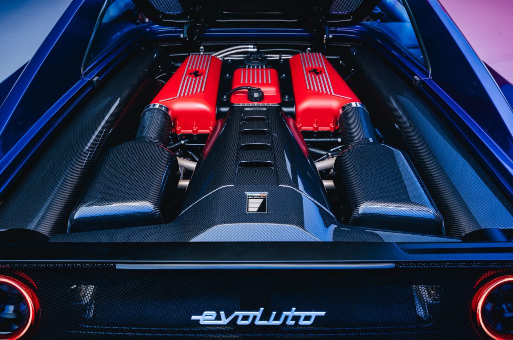 Evoluto-_Engine-Bay_0004.