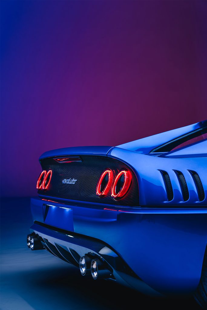 Evoluto-_Engine-Bay_0004.