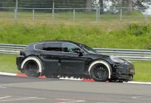 New Porsche Cayenne EV Spotted in Action! 3 / 4 – New Porsche Cayenne EV Spotted in Action-2.webp