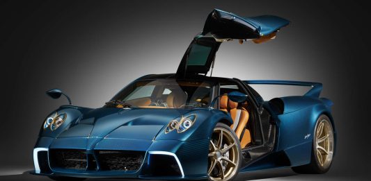 Pagani-Huayra-Epitome-Luxury-Power-and-a-New-Manual-Shifter.jpg