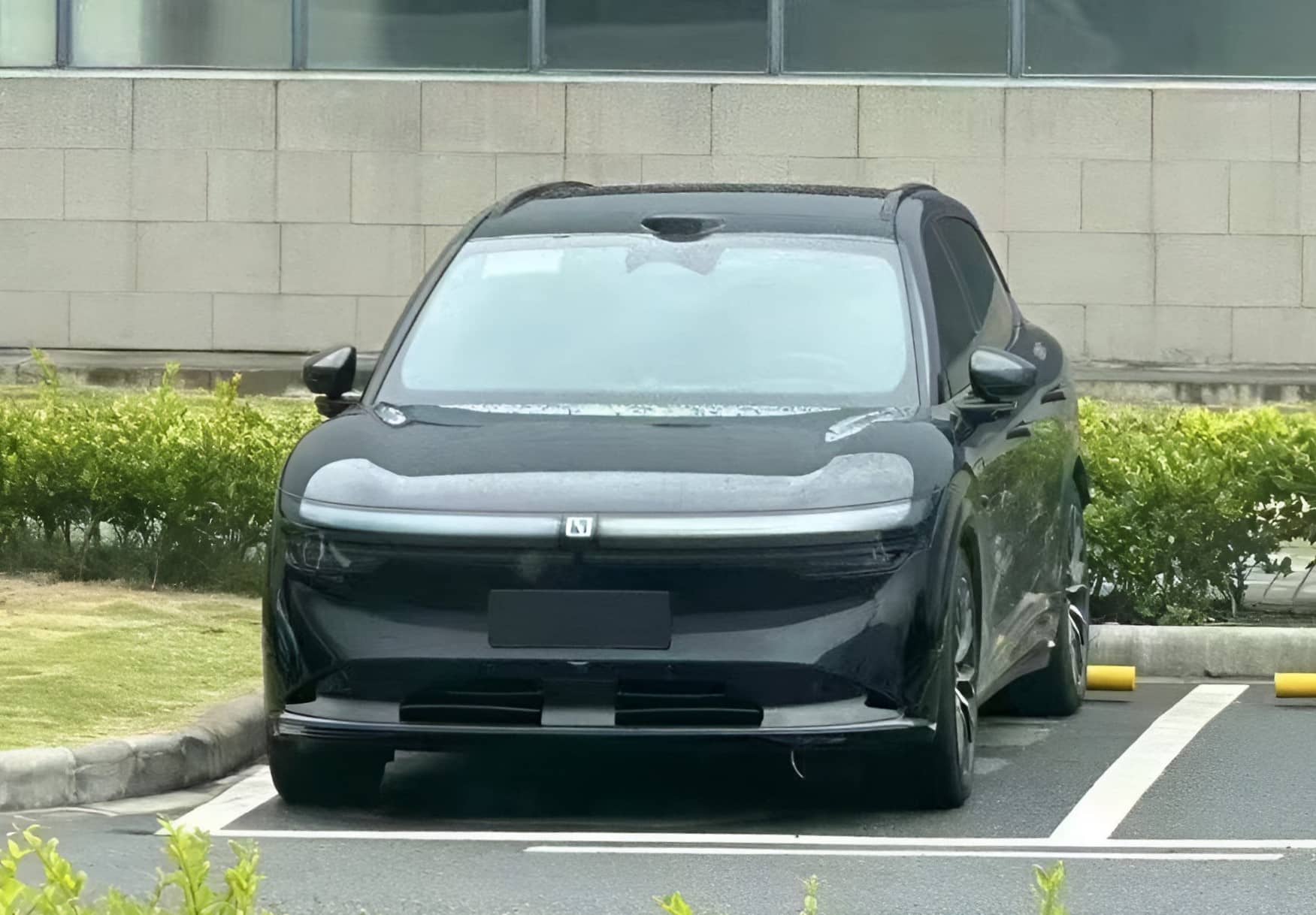 Zeekr 7X The New Kid on the Block Ready to Shake Up the SUV World 3 / 6 – Zeekr 7X The New Kid on the Block Ready to Shake Up the SUV World-1.jpeg