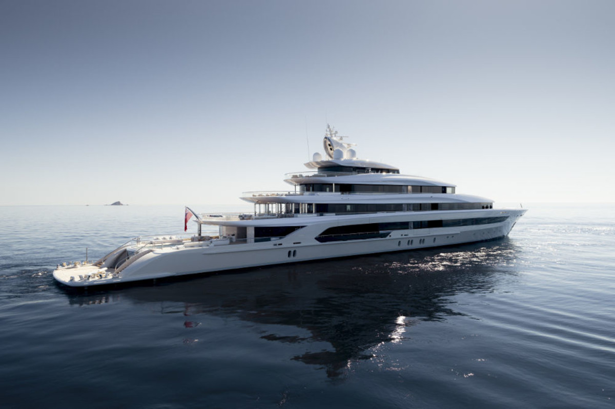 5 / 6 – Experience Unparalleled Luxury with the New H3 Yacht-LivingWithGravity-6.jpg.png 5 / 6 – Experience Unparalleled Luxury with the New H3 Yacht-LivingWithGravity-6.jpg.png