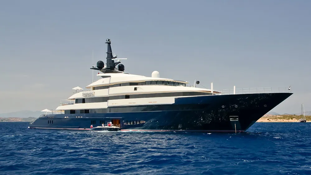 Explore-the-Lavish-New-Yachts-Owned-by-Famous-Personalities-Seven-Seas-LivingWithGravity.webp