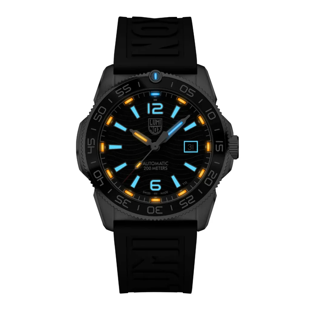 4 / 7 – The Best Features of the New Luminox Pacific Diver Automatic You Need to Know-LivingWithGravity-3.webp
