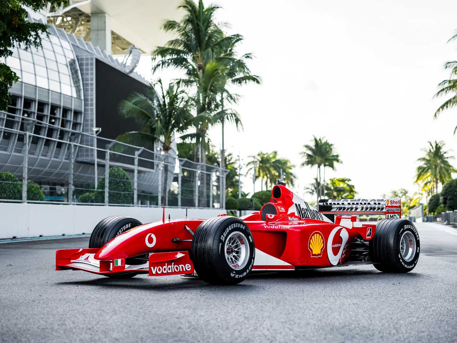 The Legendary Ferrari F2001b is on New auction-LivingWIthGravity-3 4 / 9 – The Legendary Ferrari F2001b is on New auction-LivingWithGravity-6.jpg