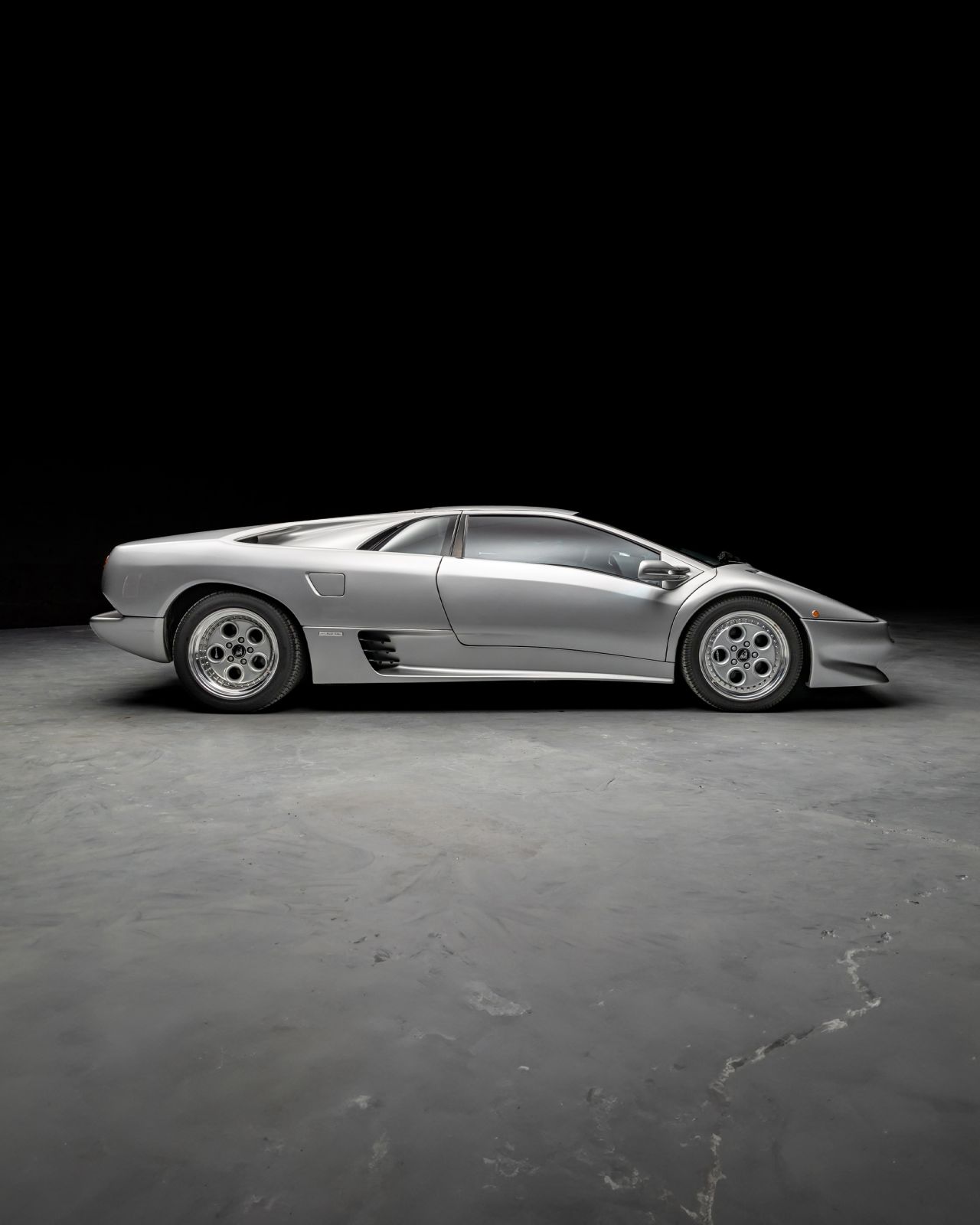 The New 1994 Lamborghini Diablo VT and Its Legacy-4 The New 1994 Lamborghini Diablo VT and Its Legacy-4.jpg