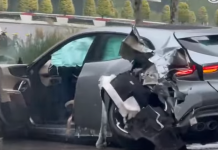 The New Ferrari Purosangue That Split in Two The-New-Ferrari-Purosangue-That-Split-in-Two.png