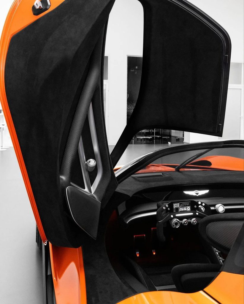 4 / 10 – The Role of HOTE Studio in Shaping Tomorrow’s New Trends-LivingWithGravity-3.jpg