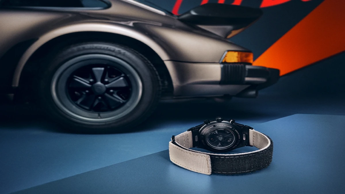 The Ultimate New Porsche Timepiece-LivingWithgravity-Cover The-Ultimate-New-Porsche-Timepiece-LivingWithgravity.webp