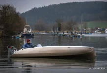 Why The New Electric Boats Are Revolutionizing the Water? 3 / 6 – Why The New Electric Boats Are Revolutionizing the Water-LivingWithGravity-2.webp