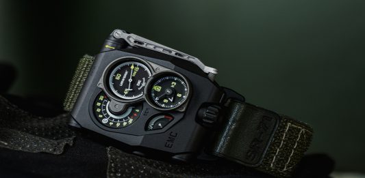 Why-the-new-Urwerk-EMC-SR-71-is-the-Ultimate-Collectors-Watch-for-Aviation-Enthusiasts-LivingWithGravity.jpg